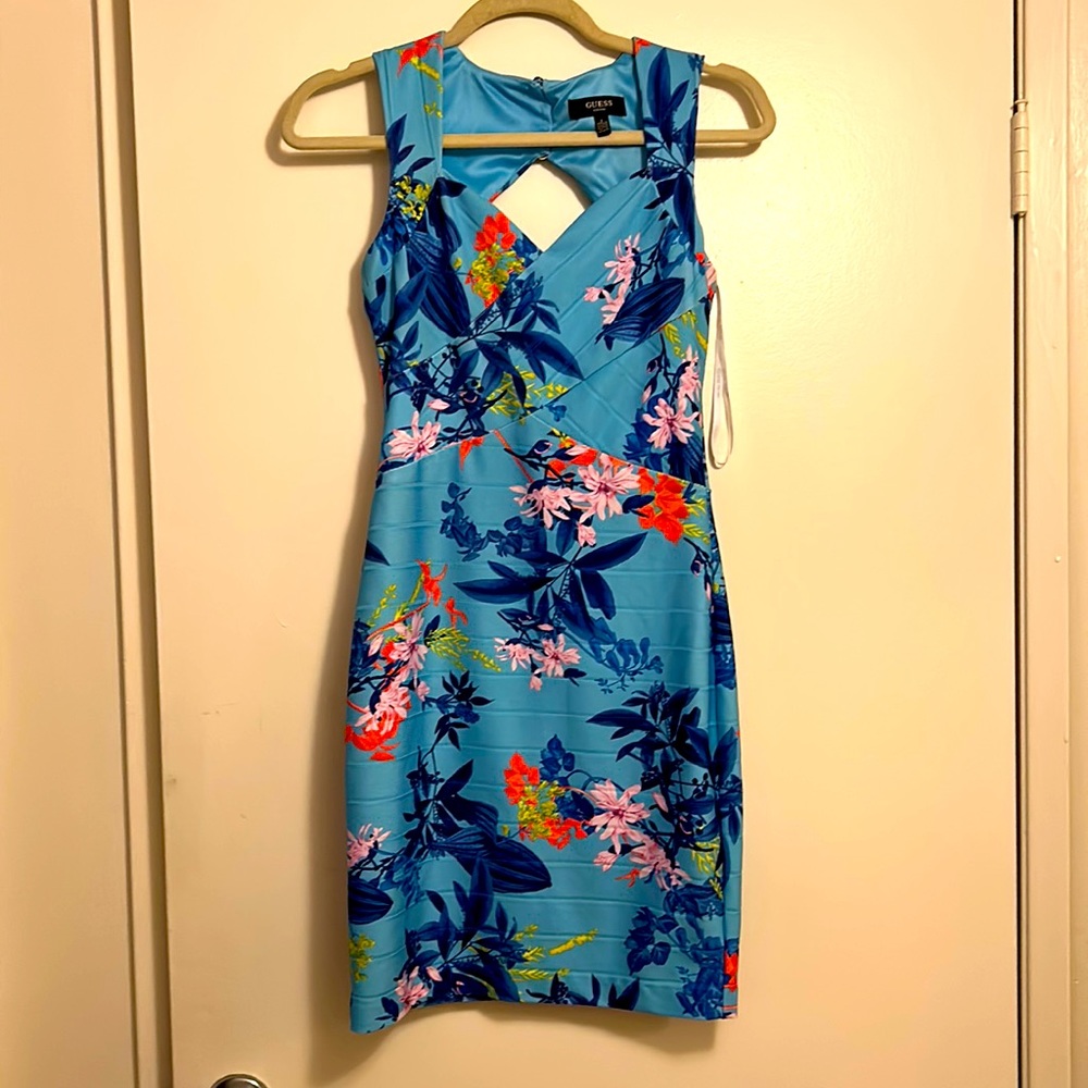 GUESS Floral Knee Length Like New Dress